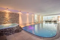 Hotel Albion Mountain Spa Resort Dolomites - Pools