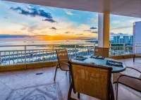 Ilikai by Luana Hawaii Vacation Rentals - Motels