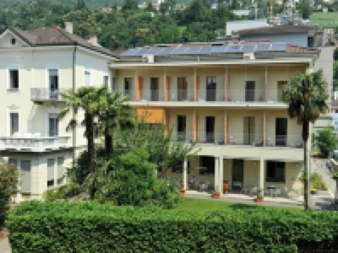 Locarno Youth Hostel Hotels near Casa Rusca