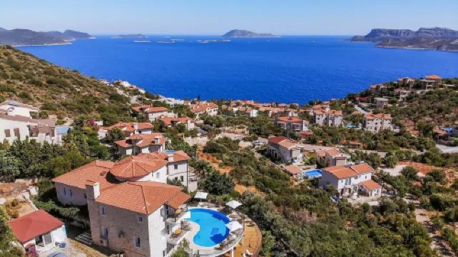 ฮิลเฮ้าส์ ประจำผู้ใหญ่เท่านั้น