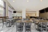 Hotel Gibbs - breakfast