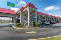 SureStay Hotel by Best Western Lenoir City فنادق في Lenoir City