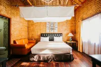 Bukit Alamanda Resort Hotels in Samarang