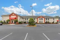 Econo Lodge فنادق في برونزويك