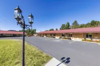 Black Gold Motel - Moteles