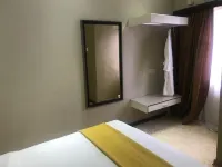 Luxlusive Guest House Hotels in Kopong