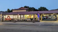 High Desert Inn فنادق في سالينا