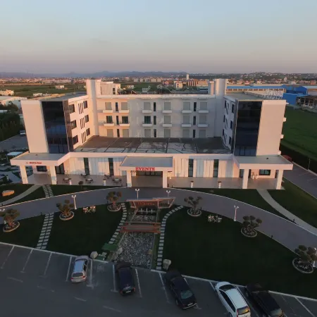 Hotel Delta Отели в г. Дуррес