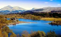 Kilchurn Suites Hotels in Stronmilchan