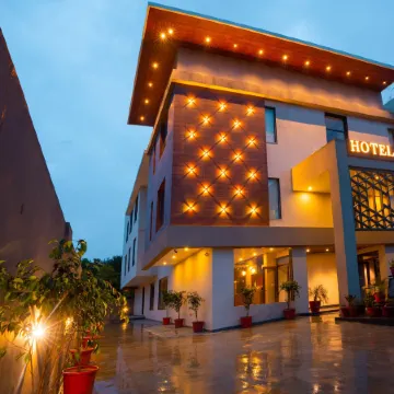 Lalit International - A Boutique Hotel