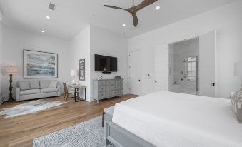 Searenity at Eleanor Beach