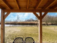 Beautiful Holiday Home with Sauna Near Rotterdam Hotels in Simonshaven