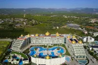 Xafira Deluxe Resort&Spa - Ultra All Inclusive Hotels in Turkler