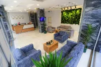 Almircan Hotel - balcony