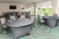 Home2 Suites by Hilton Appleton Hotels in Menasha
