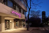 Moxy Belgrade Hotels in Belgrad