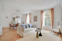 Résidence Neuilly BLOUD Hotels in Neuilly-sur-Seine