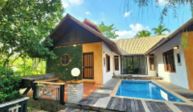 โอยั๊วะรีสอร์ต