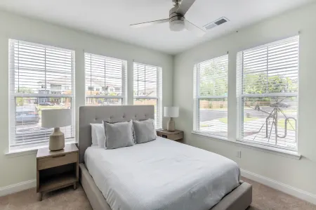 Landing Apartments Leland