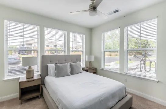 Landing Apartments Leland