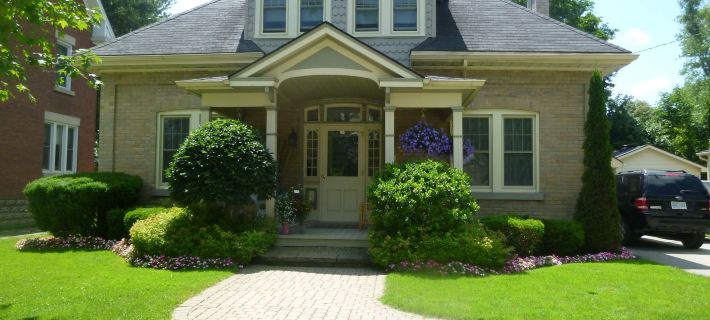 Cottage on Caledonia Bed & Breakfast Hotels in Perth County