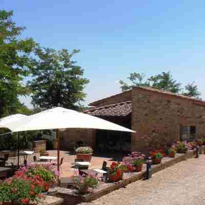 Villa Ducci Hotel Exterior