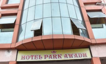 Hotel Park Awadh by WB Inn - Housity