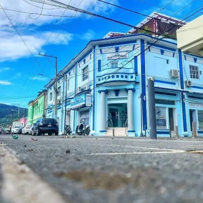 Dinasty Hotel