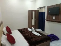 Hotel Lucky Guest House Hotels in Jhansi