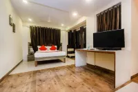 Pheonix By Glitz Hotels Hotels in Pale Bk.