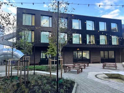 The Urban Hotel Moloko Hotels in de buurt van Robotics and Mechatronics group