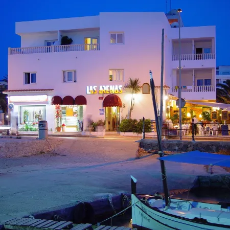 Hotel Boutique Las Arenas Отели рядом с достопримечательностью «Пляж Ниу-Блау»