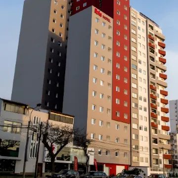 Ibis Lima Reducto Miraflores