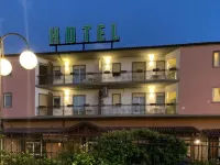 مامي بد آند بريكفاست Hotels near iN's Mercato S.p.a.
