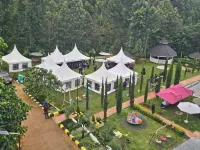 The Village Park Resort & Spa Hotels in Gucha