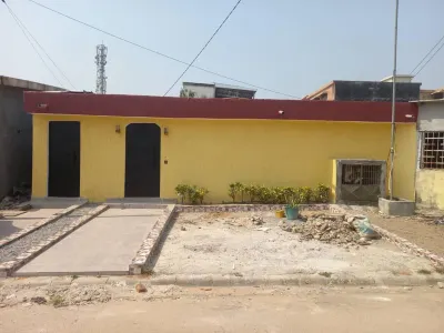 Apartment-sleeps2-parking-petfriendly Hotels in 