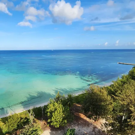 Aquarius Beach Tower