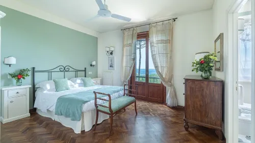 Luxury Villa W/ Panoramic Views & Private Pool