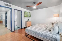 Modern Farmhouse 3 Bedroom Near Ft. Bliss Hotels near National Border Patrol Museum