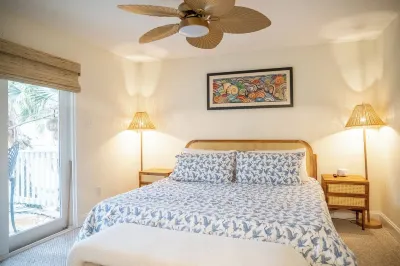 Downtown Sanctuary - the perfect location in Ocean Springs! Các khách sạn ở 