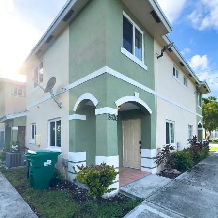 Good Vibes Sanctuary Central Location South Miami