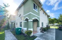 Good Vibes Sanctuary Central Location South Miami - Boutique