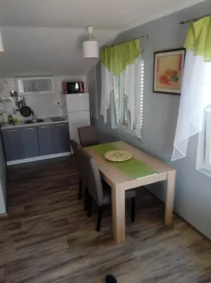 Studio Apartment Aparments Mendula