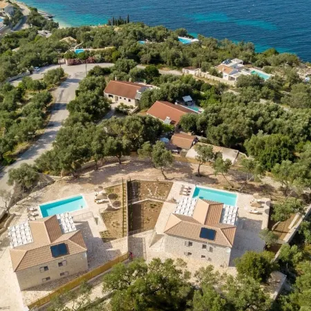 Vasiliki Villa - Charming 4 Br Villa with Pool and Sea Views