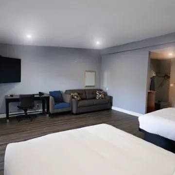 SeaSide Inn & Suites Hotels near Wilder Ranch State Park