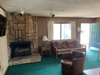 Ponderosa Lodge Hotels in Taos Ski Valley
