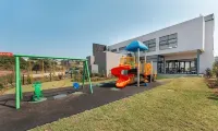 89 Ballito Village