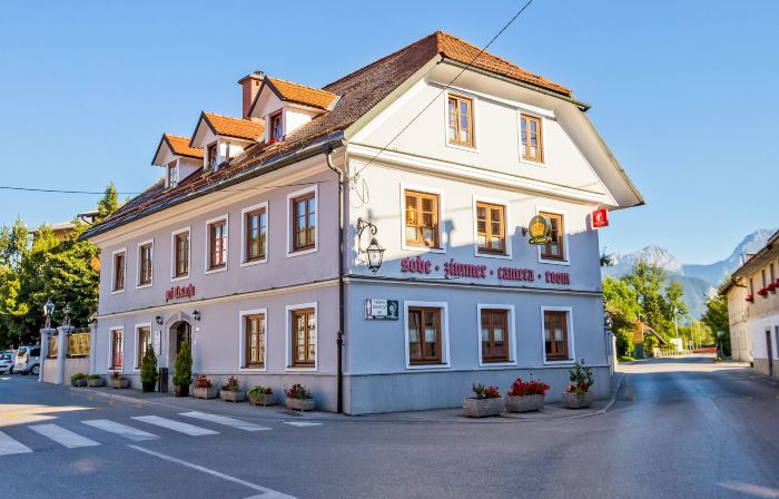 Guest House Pri Cesarju
