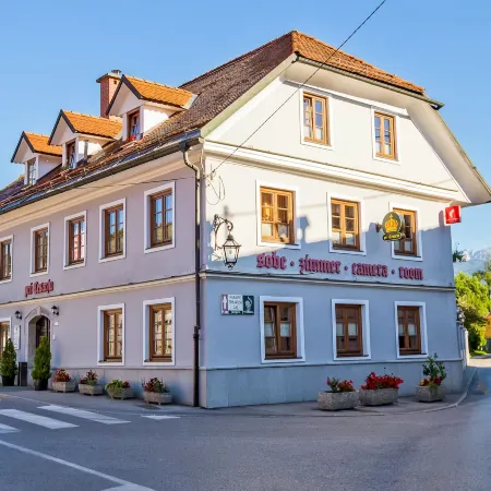 Guest House Pri Cesarju Ξενοδοχεία στην πόλη Kamnik