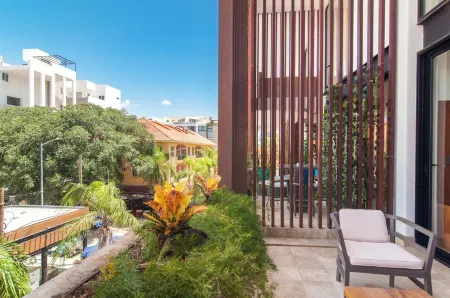 Kuxtal 3 Bedroom Downtown Apartment